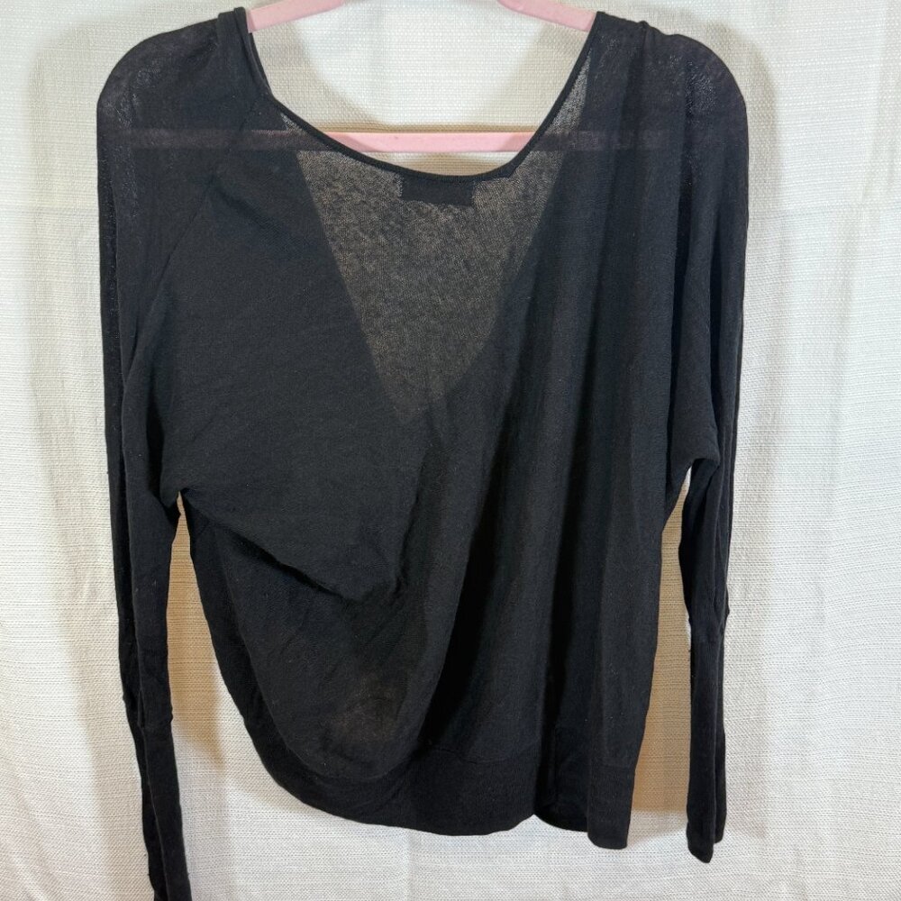 Blouse - Picture 2 of 2